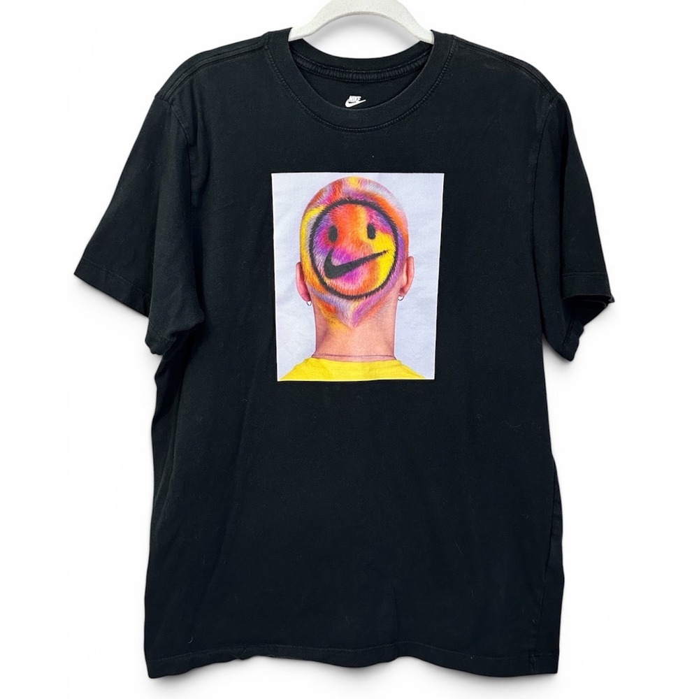 Nike Sportswear Smiley Face Graphic T-Shirt Large Black Streetwear Cotton